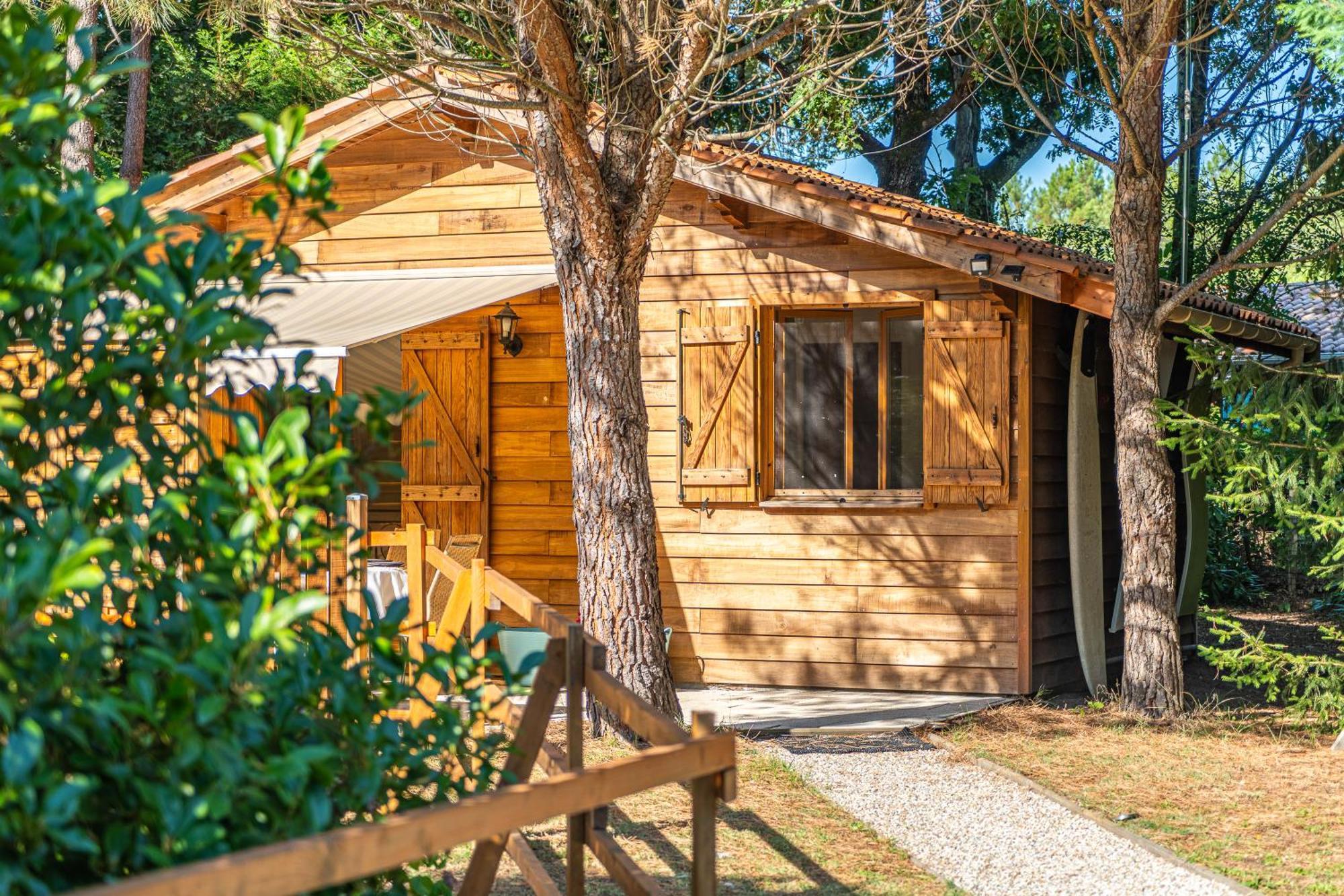 La Maisonnette En Bois Saumos Extérieur photo